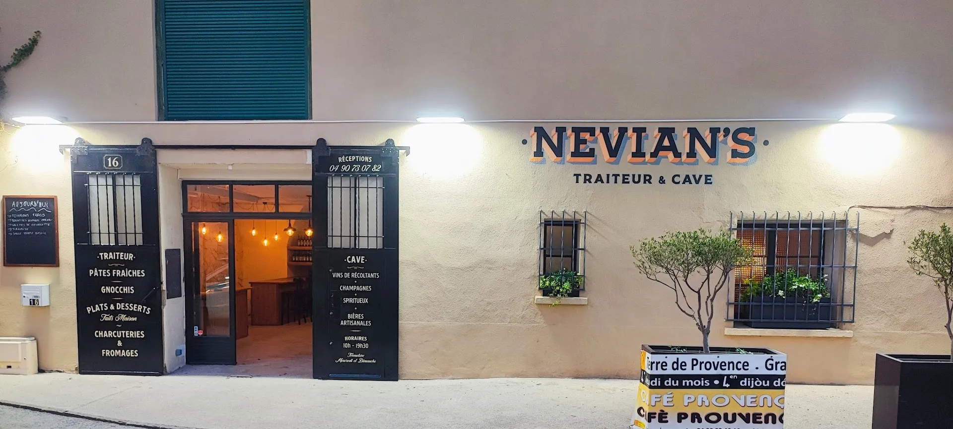 NEVIAN'S Traiteur & Cave